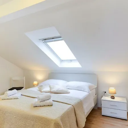 Lily Apartamento Zadar