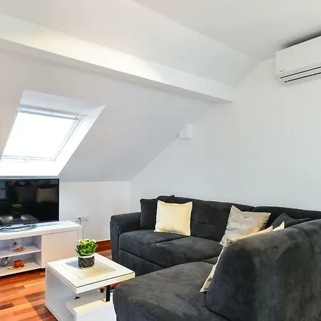 Апартаменты Lily